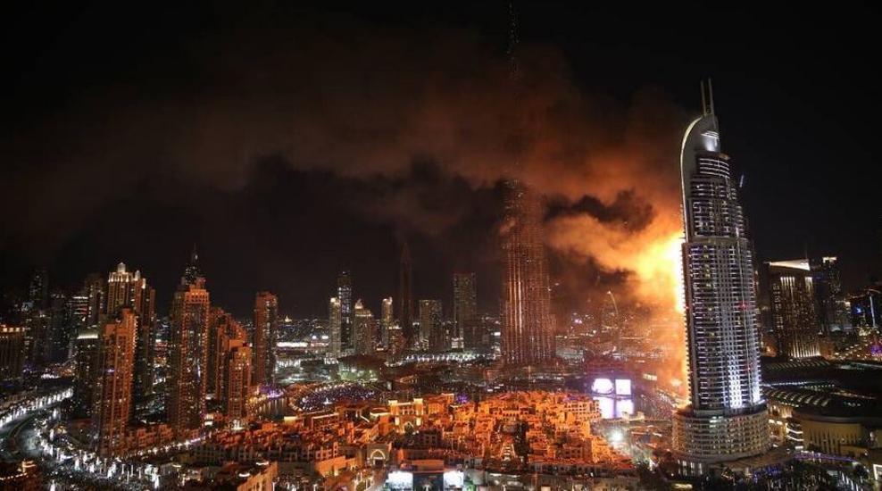 Dubai, incendio in un hotel