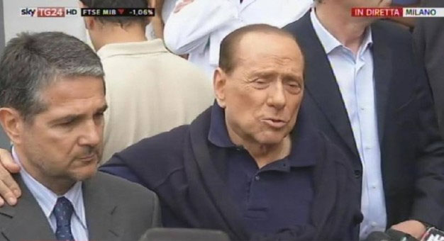 Silvio Berlusconi è stato dimesso, Francesca Pascale assente