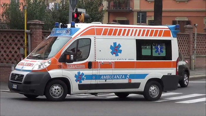 Bologna: un vetro rotto e un bimbo muore in casa dissanguato