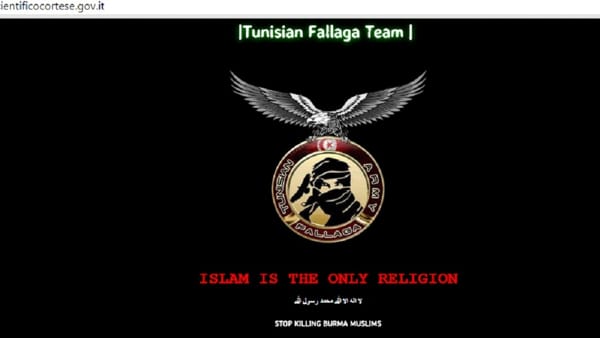 Isis, attacco hacker: preso di mira il sito del liceo di Caserta