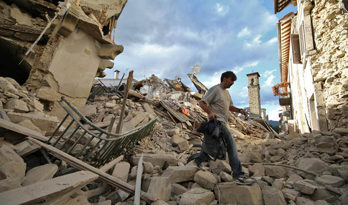 Terremoto oggi, in tempo reale: vittime tra Accumoli e Amatrice