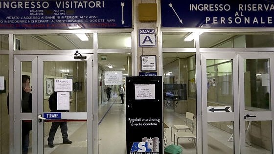 Ospedale San Paolo, inchiesta: morto dopo 6 ore di attesa